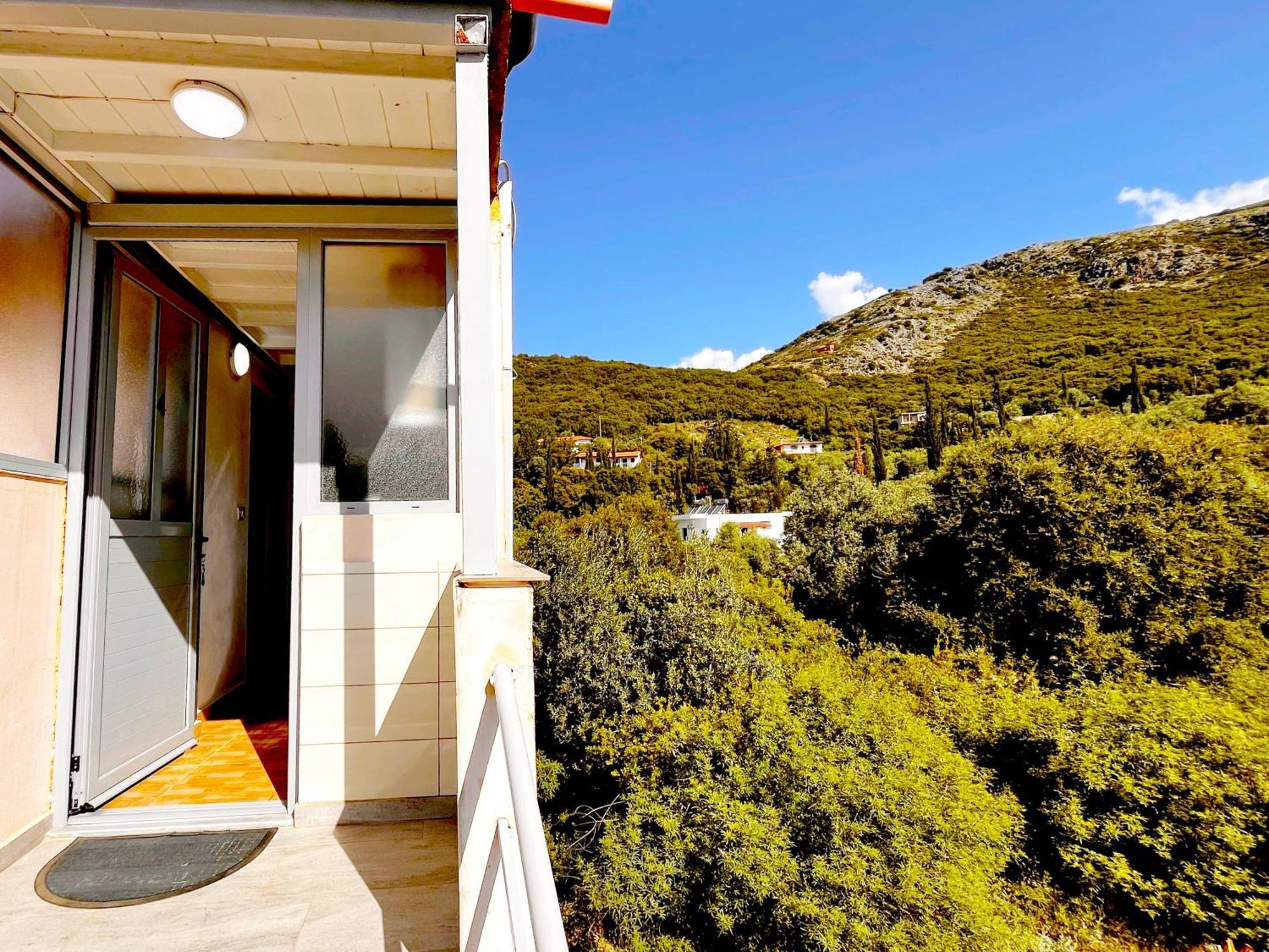 Garden Rooms Himare Ngoại thất bức ảnh