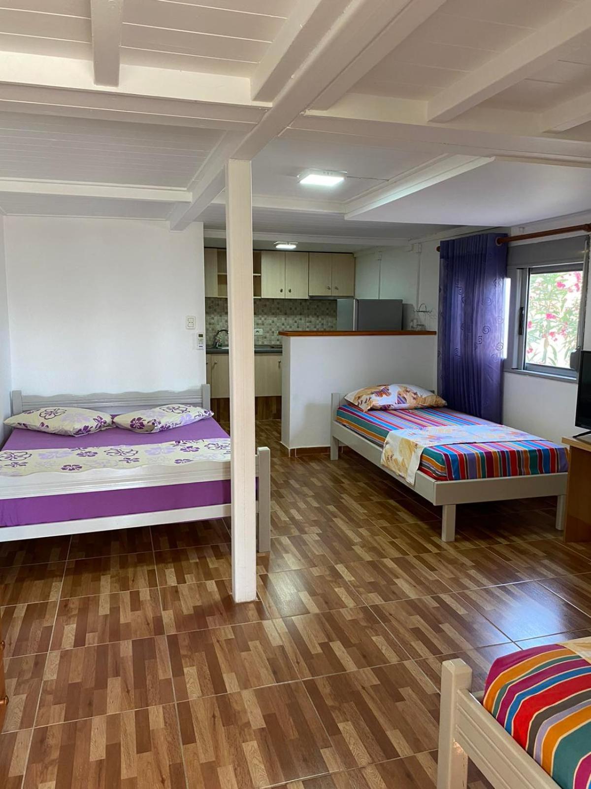 Garden Rooms Himare Ngoại thất bức ảnh