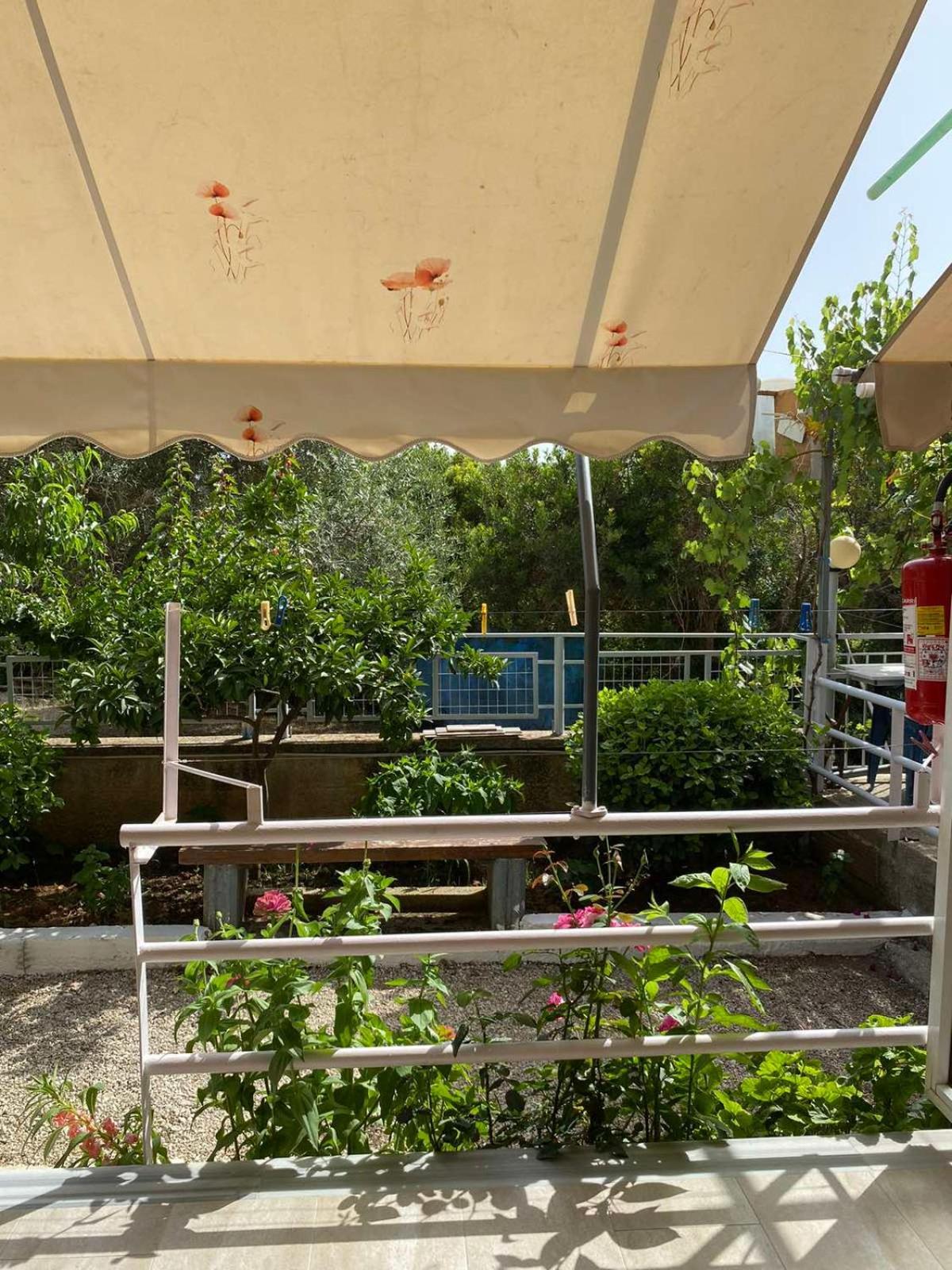 Garden Rooms Himare Ngoại thất bức ảnh